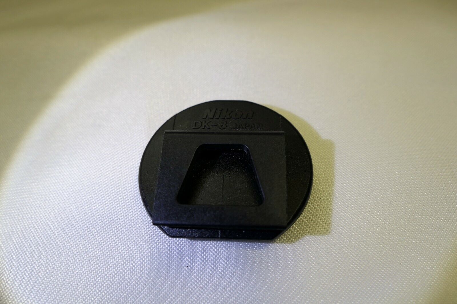 Nikon DK-8 Eyepiece Shield Cap Dust Cover Original Genuine