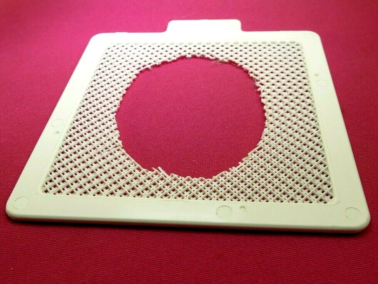 Lindahl  4.5X4.5"  Large vertical 3" Oval  creative High key Vignette Mask
