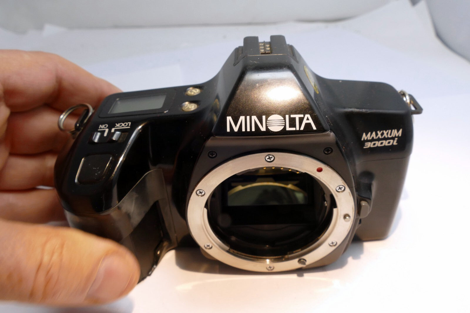 Minolta Maxxum 3000I 35mm Film SLR AF Camera Body
