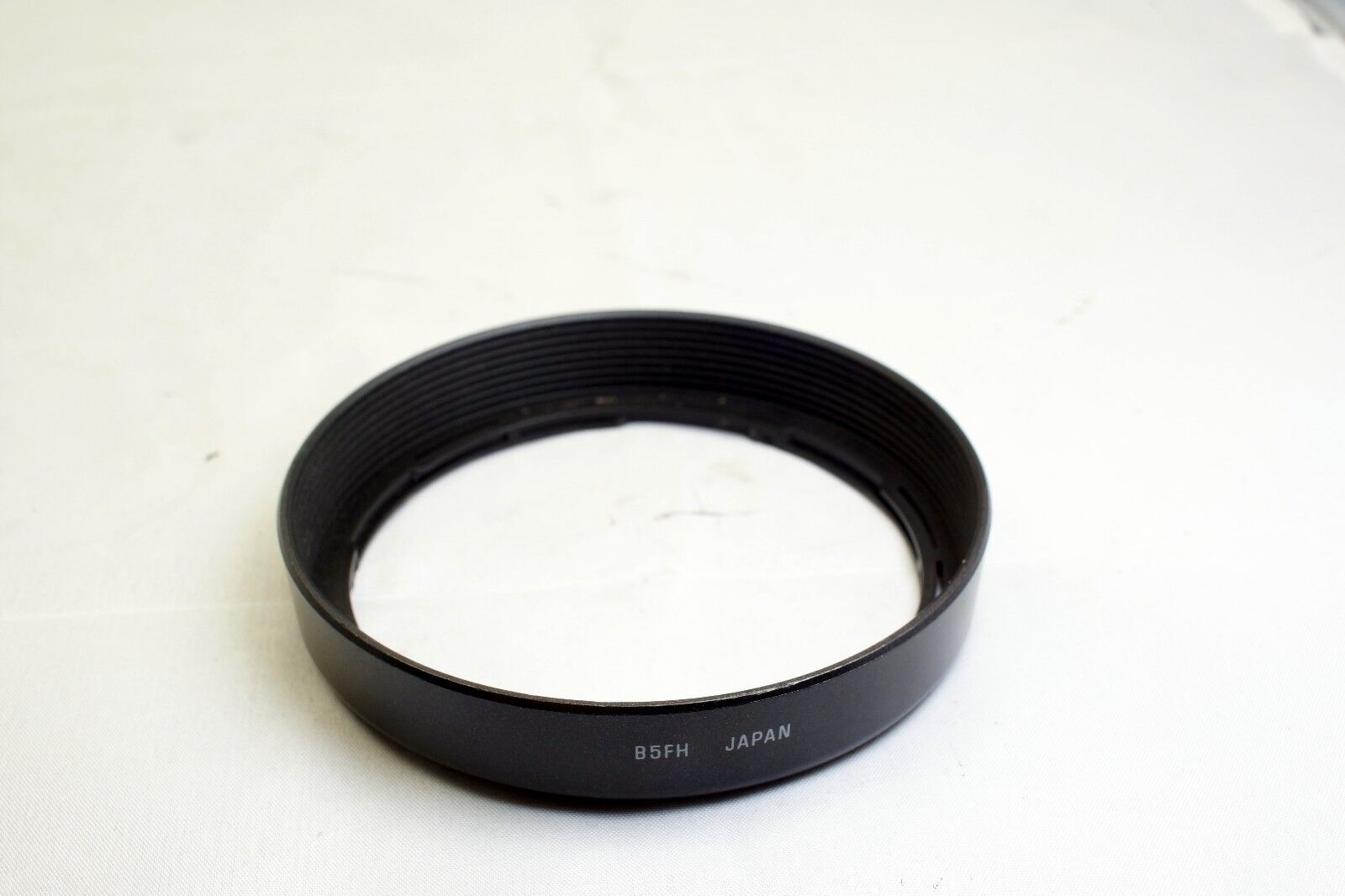 Tamron B5FH Lens Hood Shade for 28-200mm f3.8-5.6 AF (non Super)
