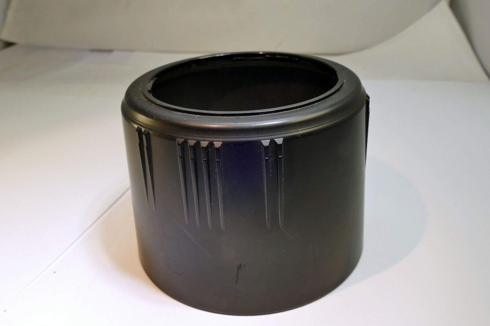 Sigma LH 635-01 Lens Hood Shade for 70-300mm f4-5.6 Macro AF APO