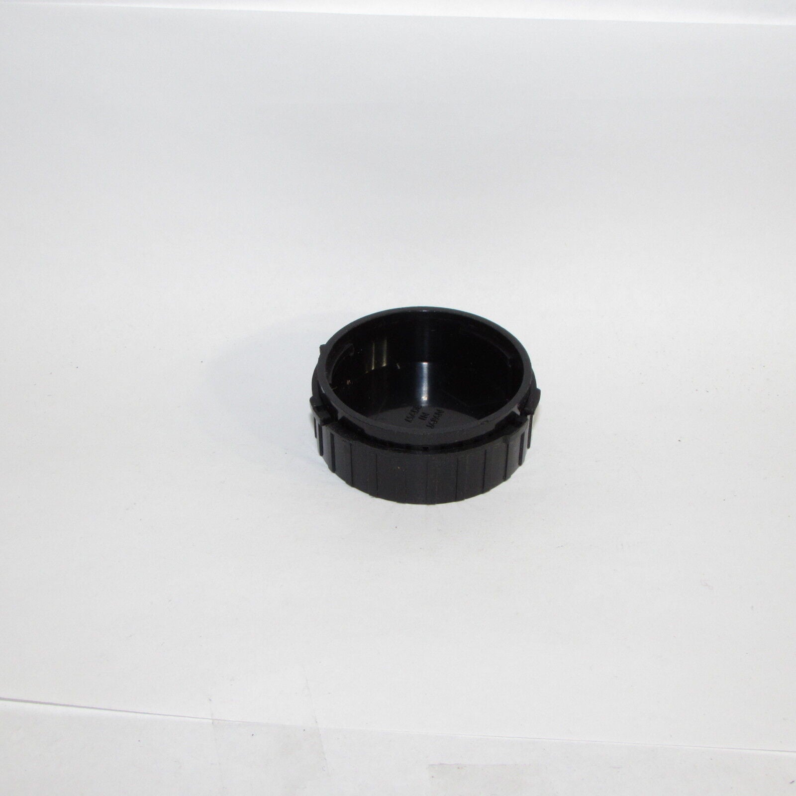 Used FD Rear Lens Cap for Canon FD manual focus lenses vintage twist on type