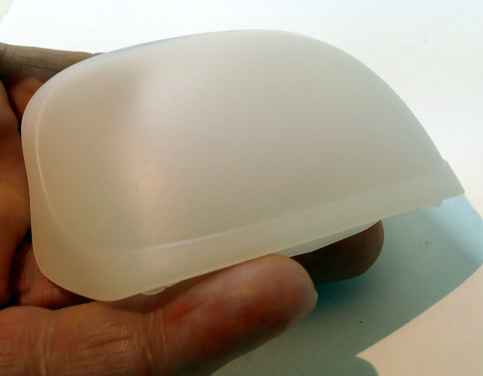 Camera Pop Up Flash Diffuser Bounce  Flash Dome soft white ( missing bracket)