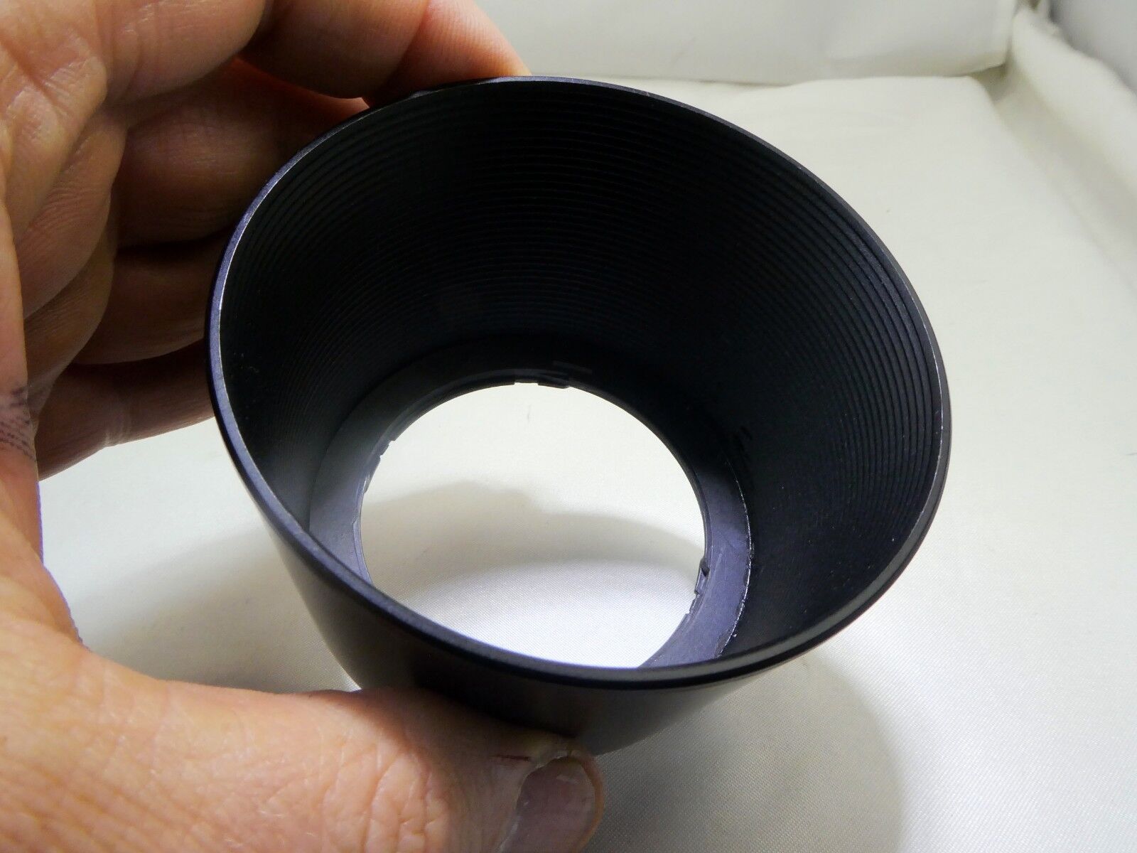 Tamron C6FH Camera Lens Hood Shade For AF 80-210mm f4.5-5.6 Genuine OEM
