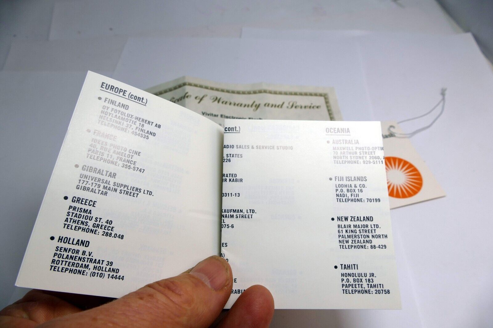 Vivitar 102 flash warranty card brochure international service centers
