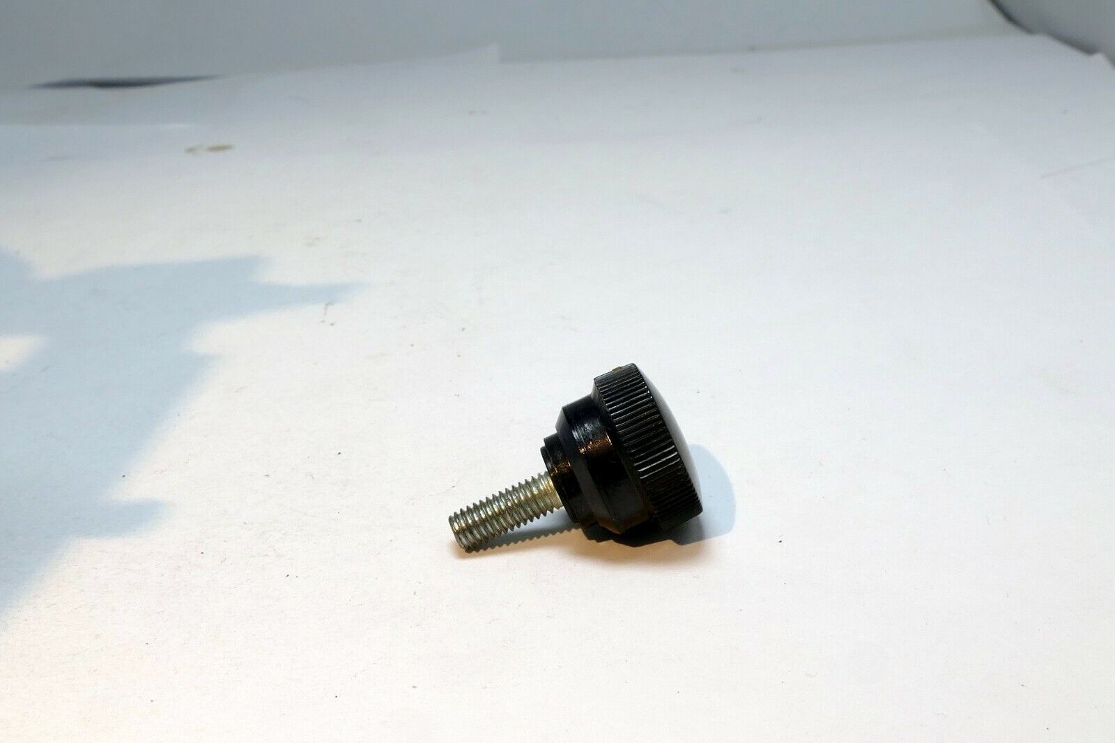two 4.7mm OD screw for camera clamp for tripod bellows