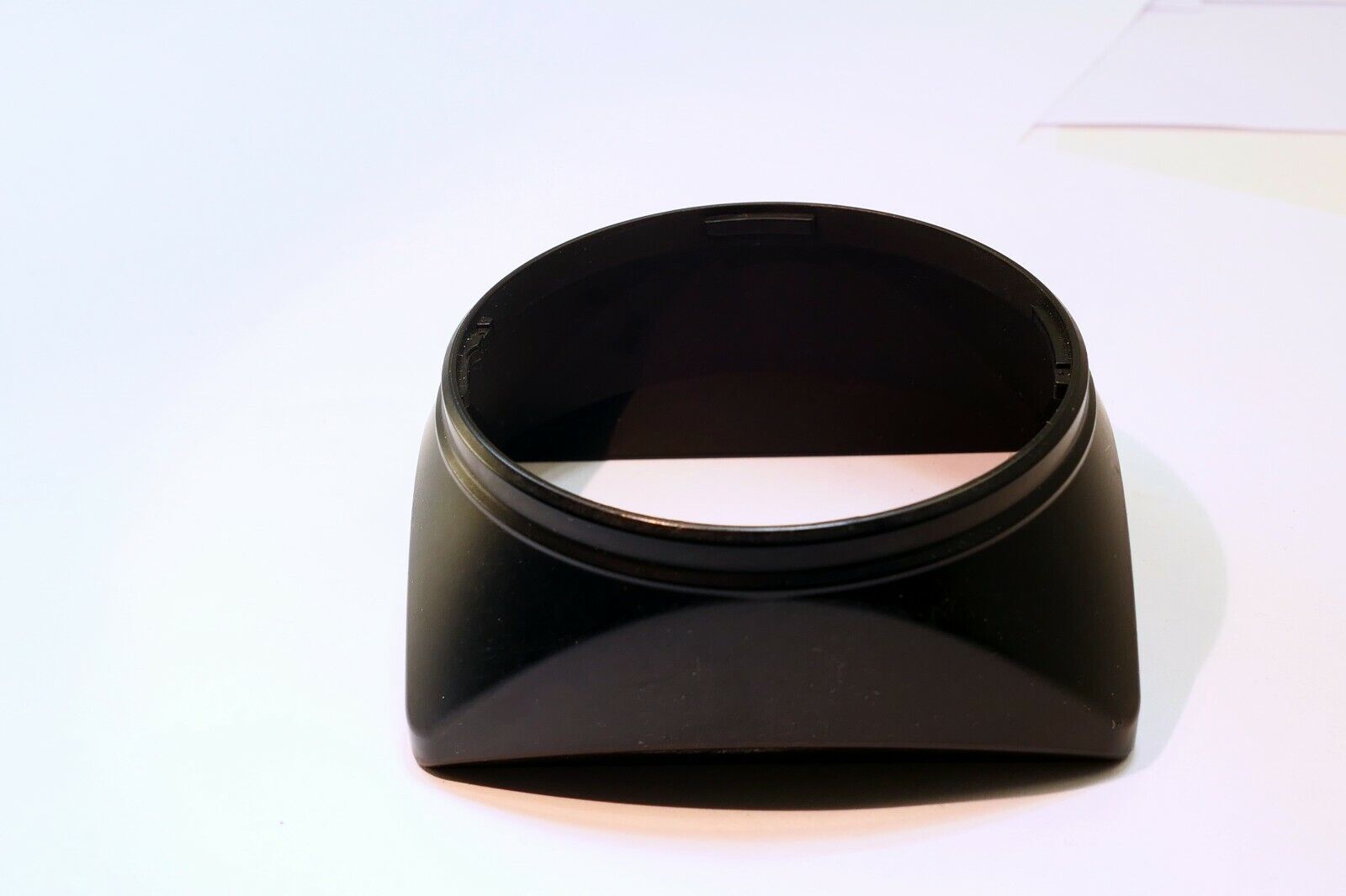 Twist on type Square lens hood shade (unknown brand) 55-58mm rim