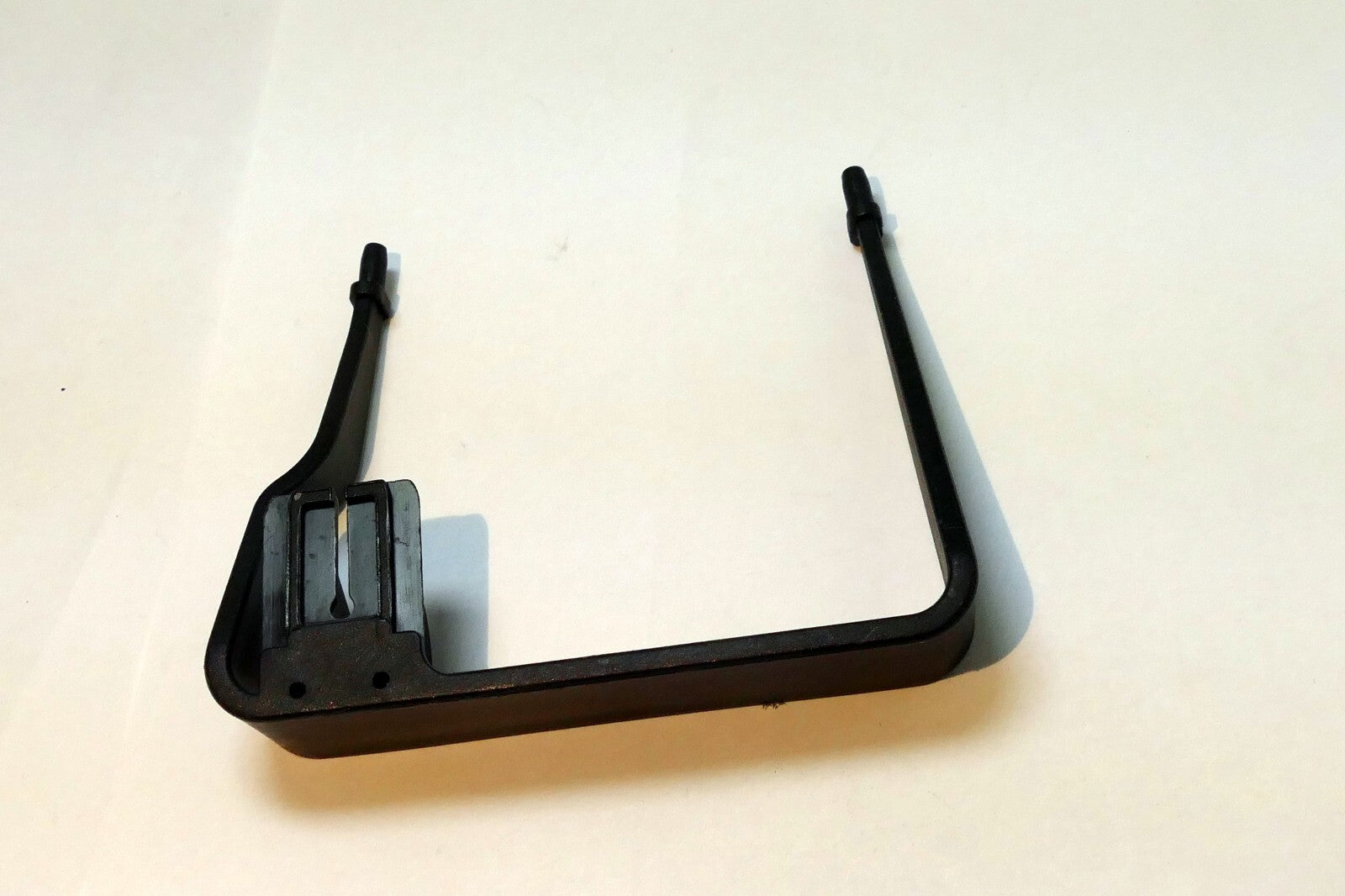 Left side Plastic Bracket for pop up built in flash diffuser