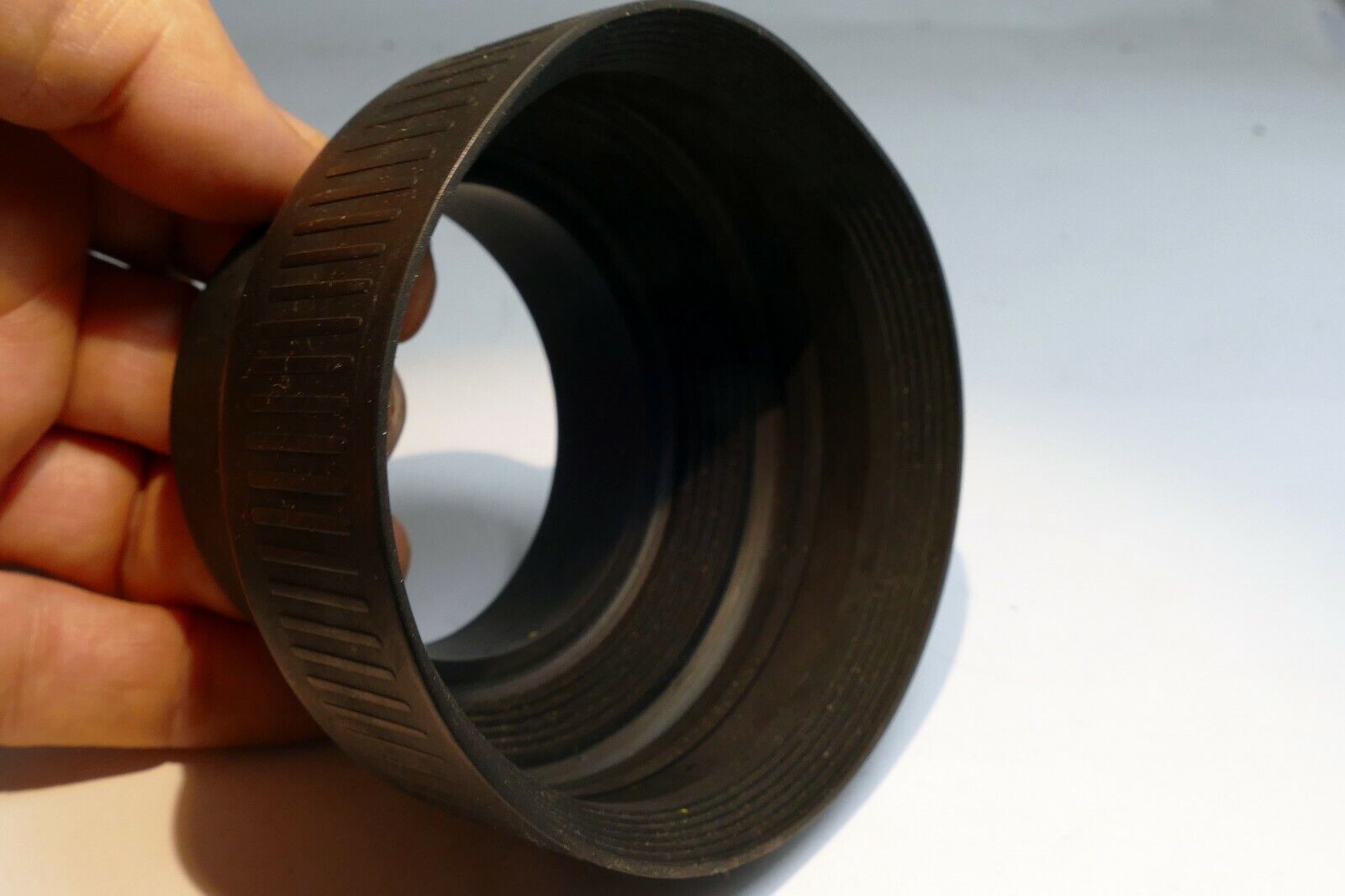 Slip on type Rubber Hood shade for   58mm rim telephoto with rigid rim sturdy