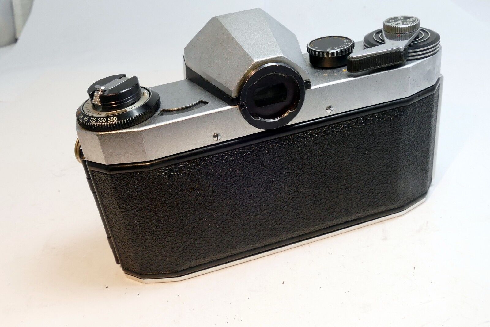 Hanimex Praktica Nova 1b Nova Germany M2 35mm Body - works