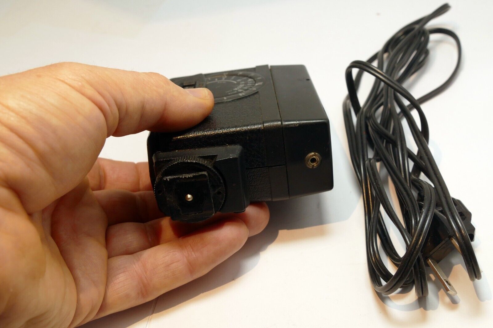 Sunpak auto 22 flash with ac wall power cord (with issues)