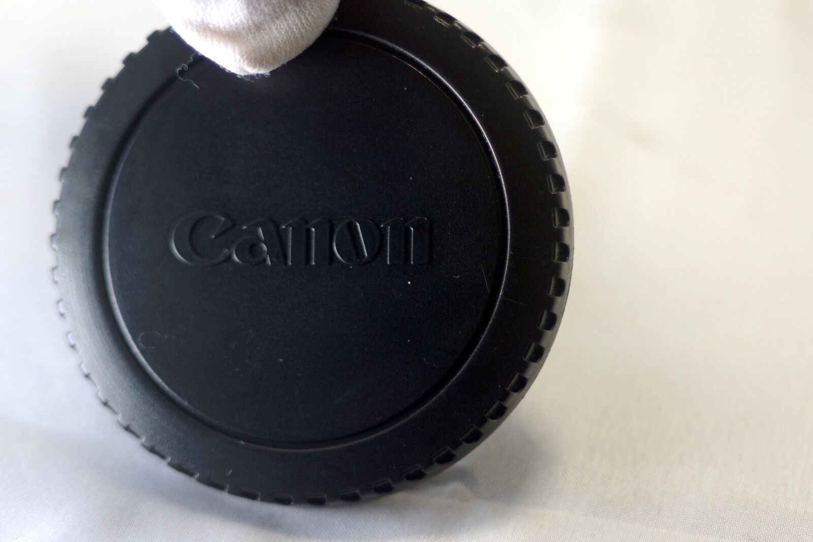 Body Cap for Canon EOS SLR cameras T2i XT XSi T8 T6i T7i 80D 90D