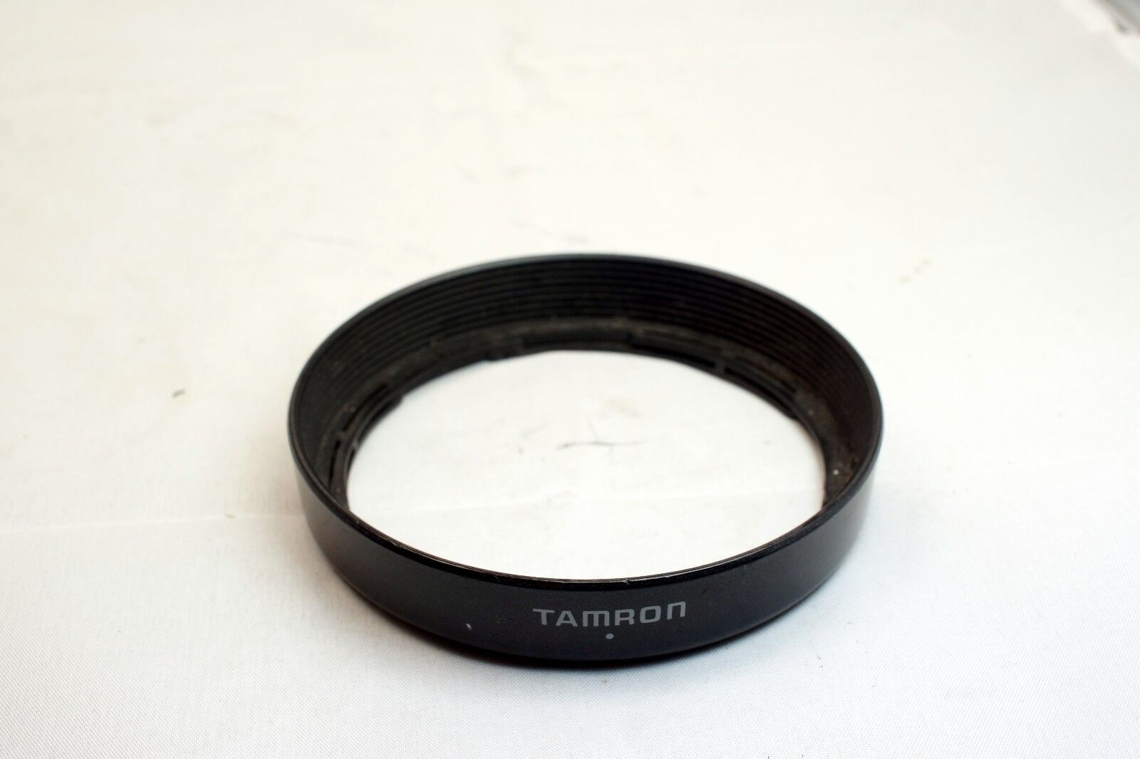 used Tamron B5FH Lens Hood Shade  for 28-200mm f3.8-5.6 Non Super zoom