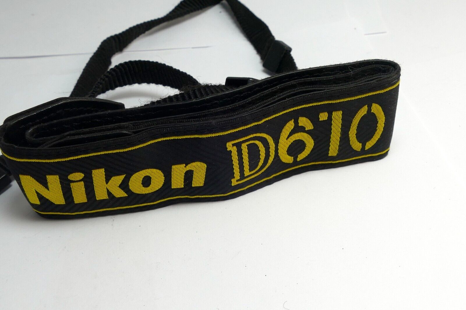 Nikon D-610 D 610 AN-DC10 AN DC 10 Shoulder neck Strap for D610 Digital