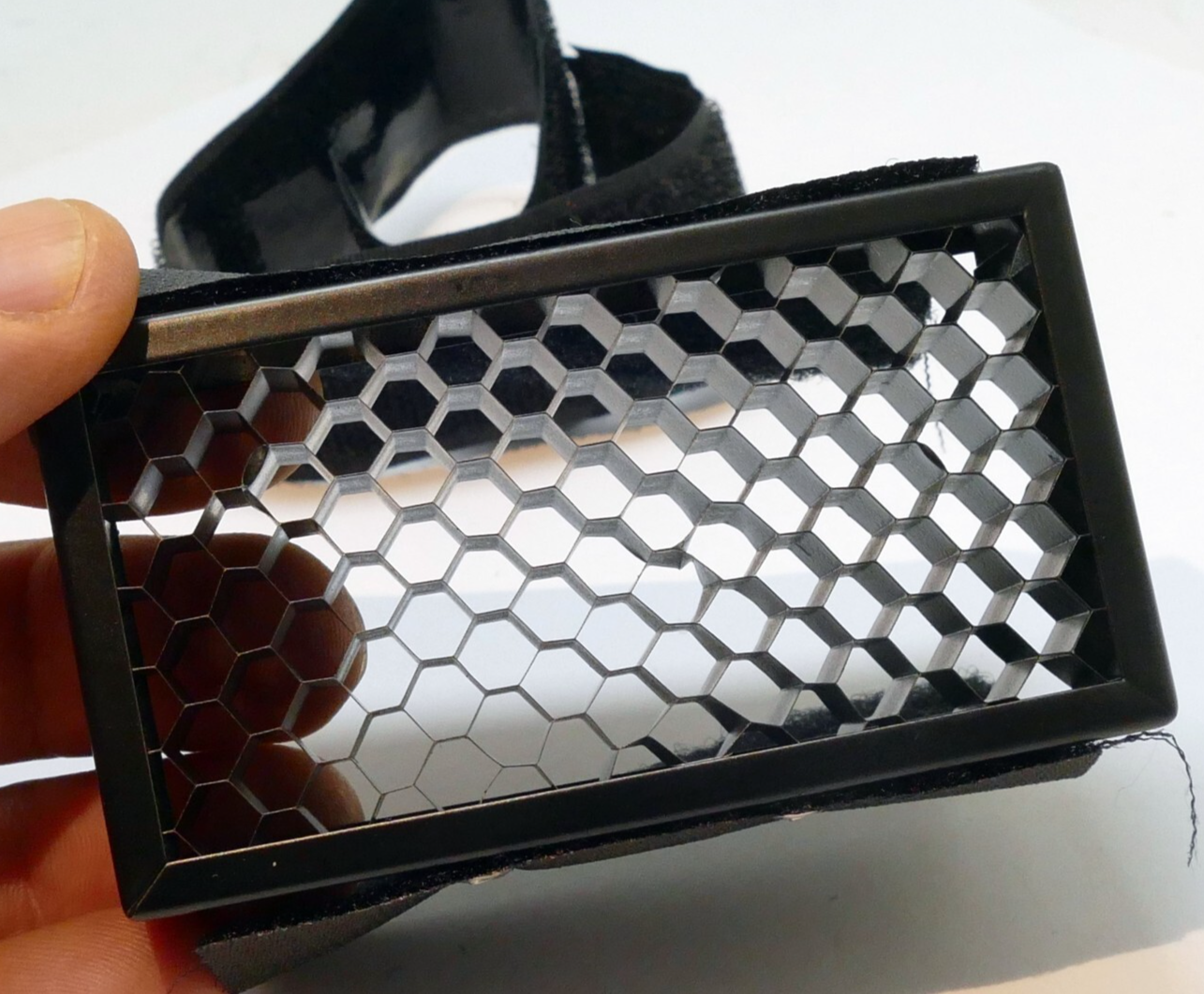 Hoop and loop adapter Honeycomb Grid Diffuser for Flash SB 430EX 600EX 700