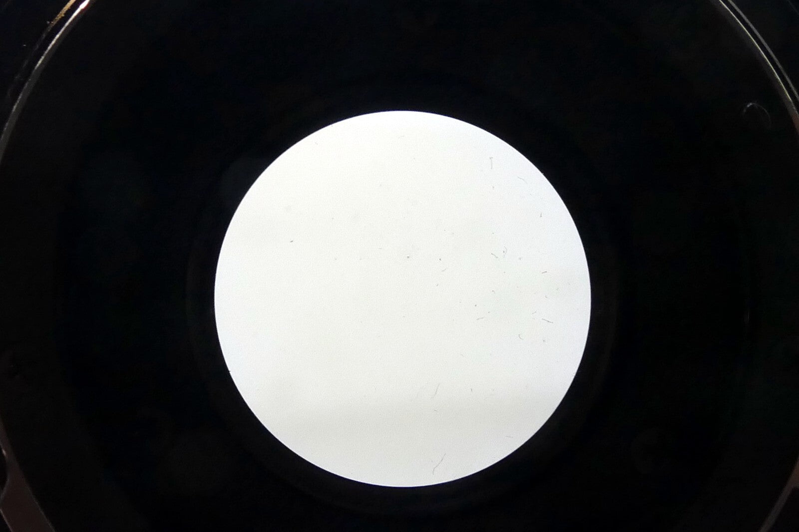 Minolta 50mm f2 MD Standard Prime Lens w/ 49mm  L39 UV filter - FUNGUS damage