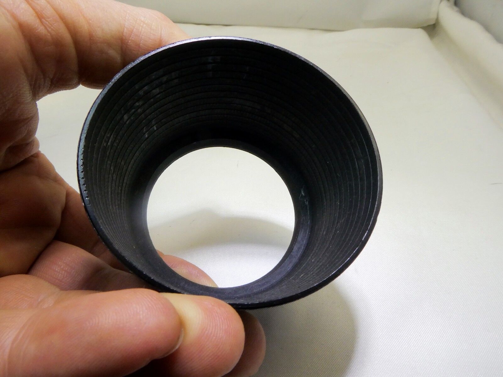 Tamron 84FH Lens Hood Shade for 70-210mm f3.8-4.0 Adaptall 46A Genuine OEM 58mm