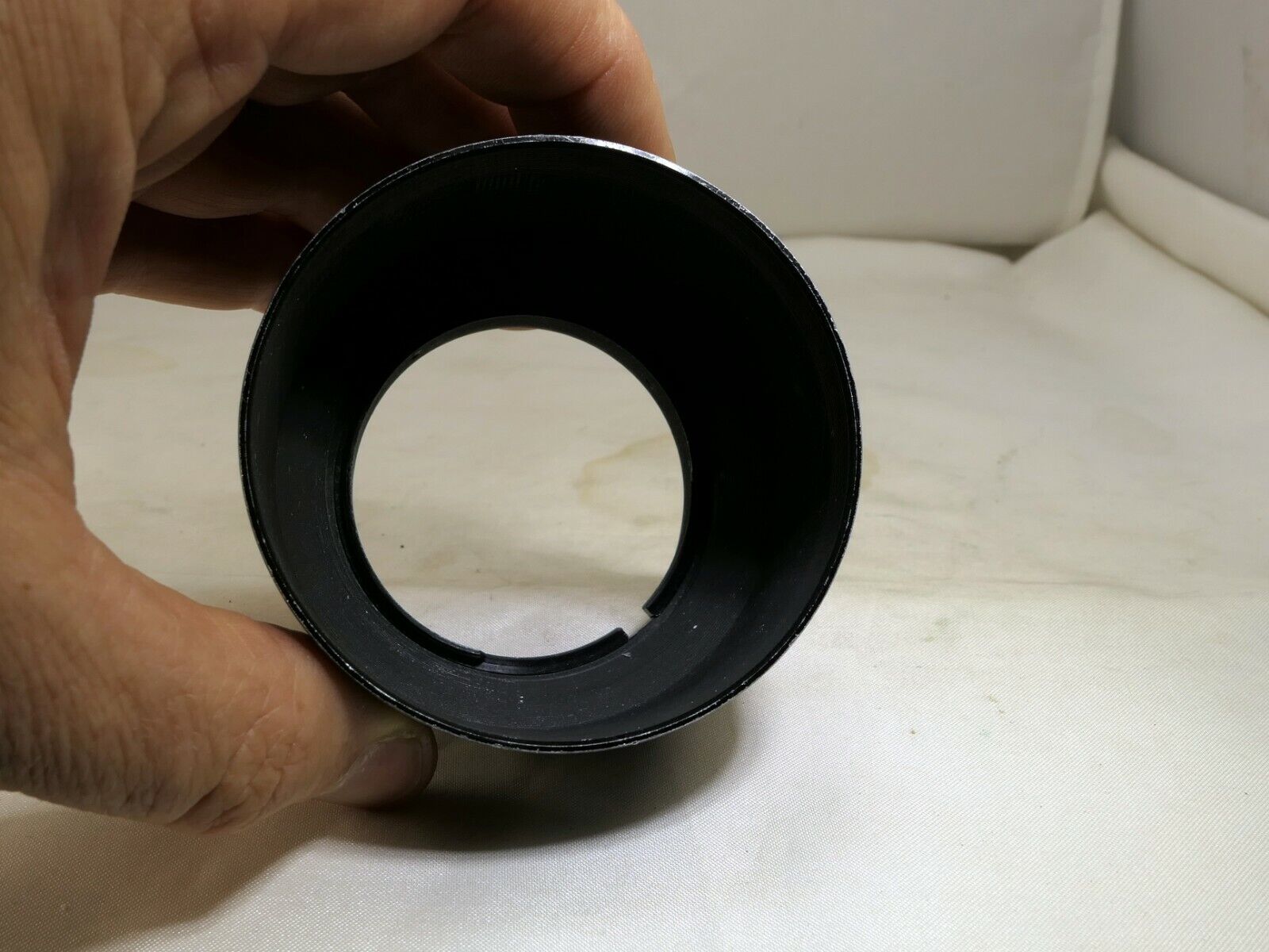 Nikon HS-4 Hood Shade Metal clip on for 135mm f3.5 85mm f2.0 Ai Ai-s Nikkor OEM