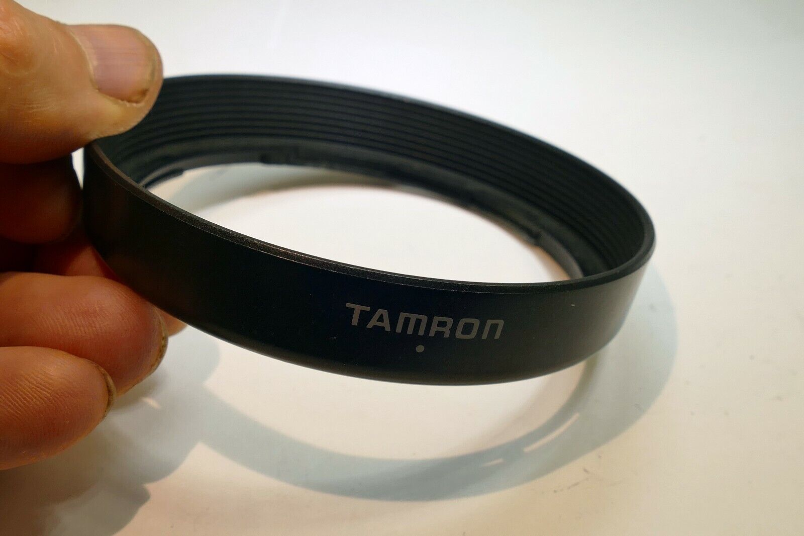 Tamron B5FH Lens Hood Shade for AF 28-200mm f3.8-5.6 Non Super zoom