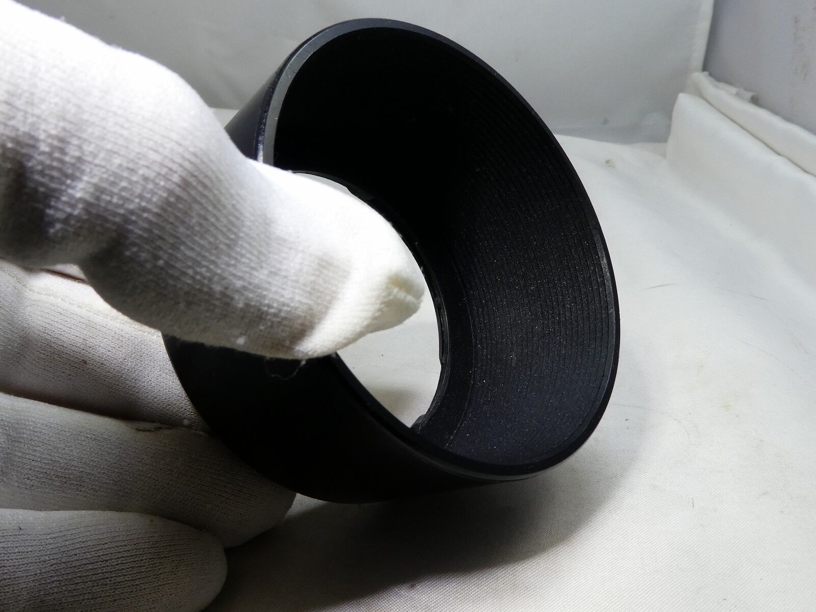 Tamron 1B4FH Plastic Lens Hood Shade for 58mm filter rim 70-300mm f4-5.6 AF LD