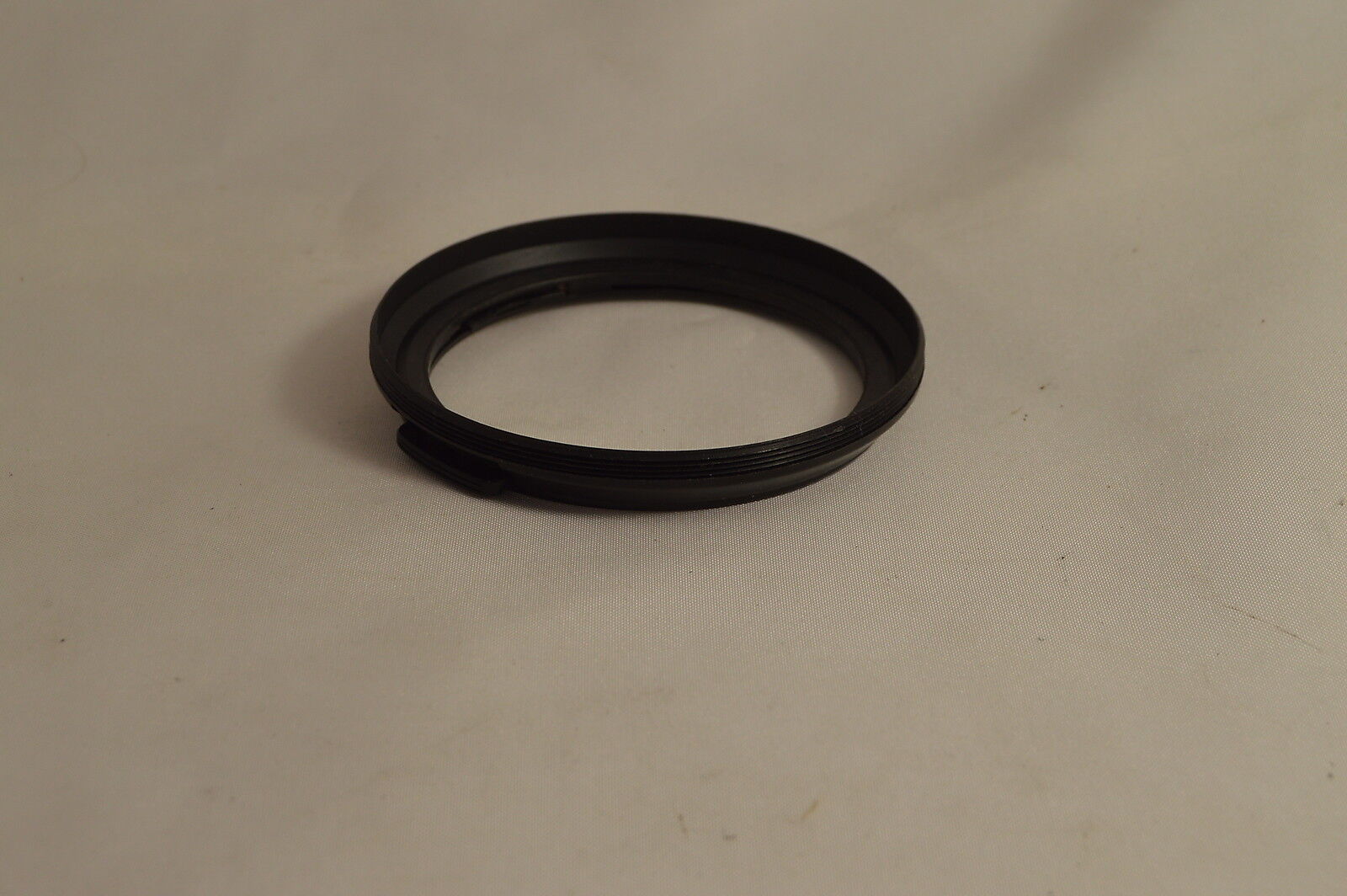 Plastic Lens Hood snap on type 58mm inner diameter O121040