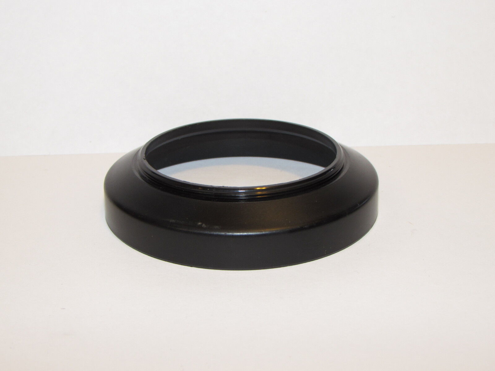 52mm Lens Hood plastic Screw in Type wide angle fore 28mm f2.8
