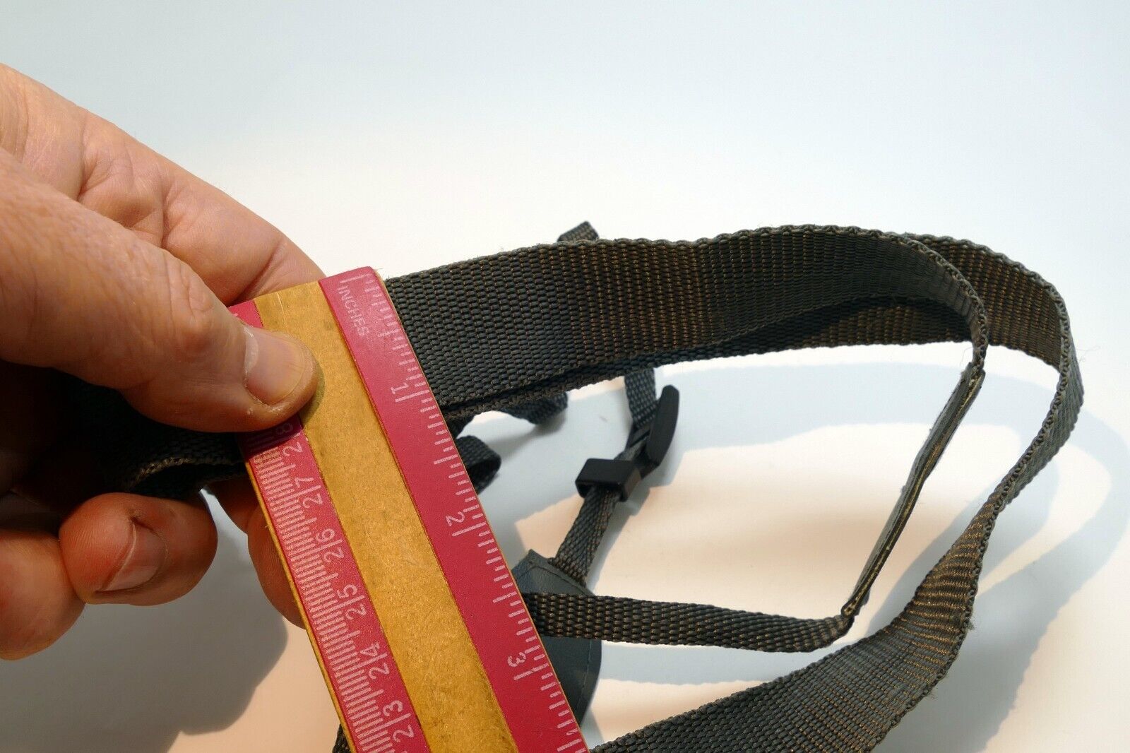 Toshiba Camera Shoulder neck Strap  Gray 1" wide - Genuine