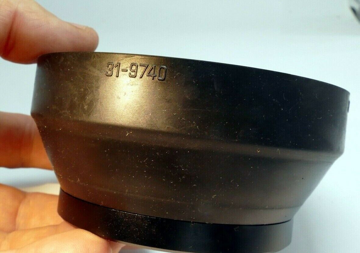 Vivitar 67mm RUBBER HOOD SHADE screw in 31-9740 for series 1 70-210mm f3.5 OEM