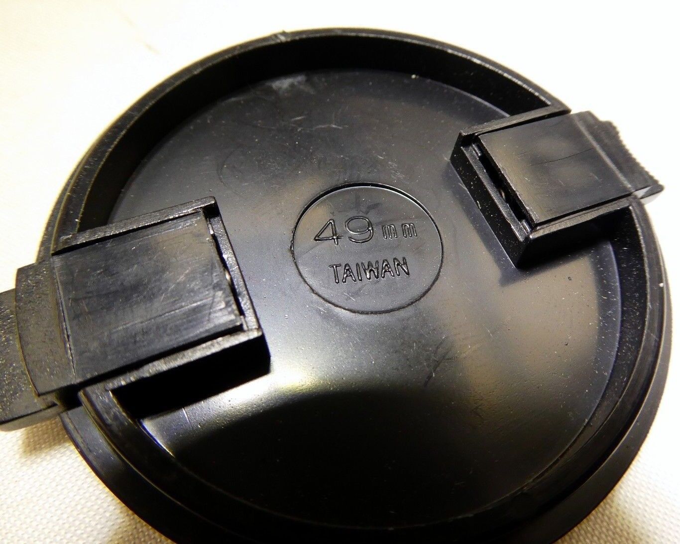 Front  Lens Cap 49mm Taiwan