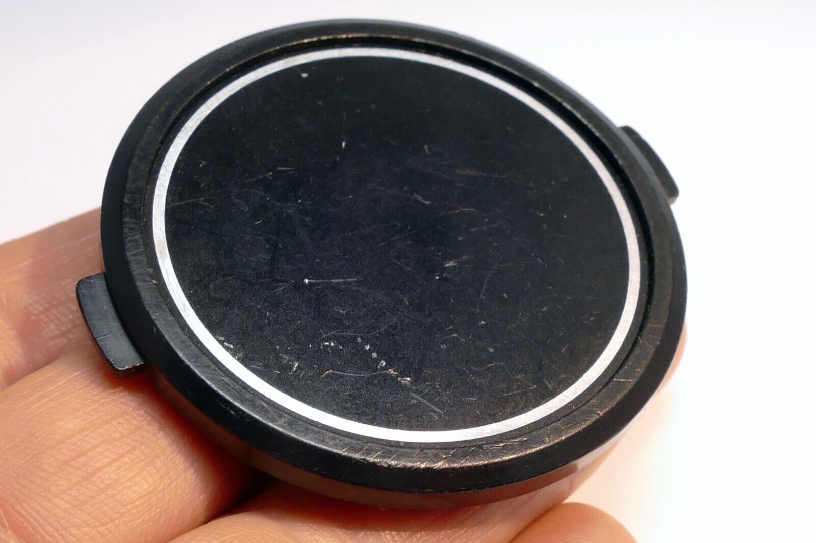 52mm snap on type Front Lens Cap for 18-55mm zoom lens