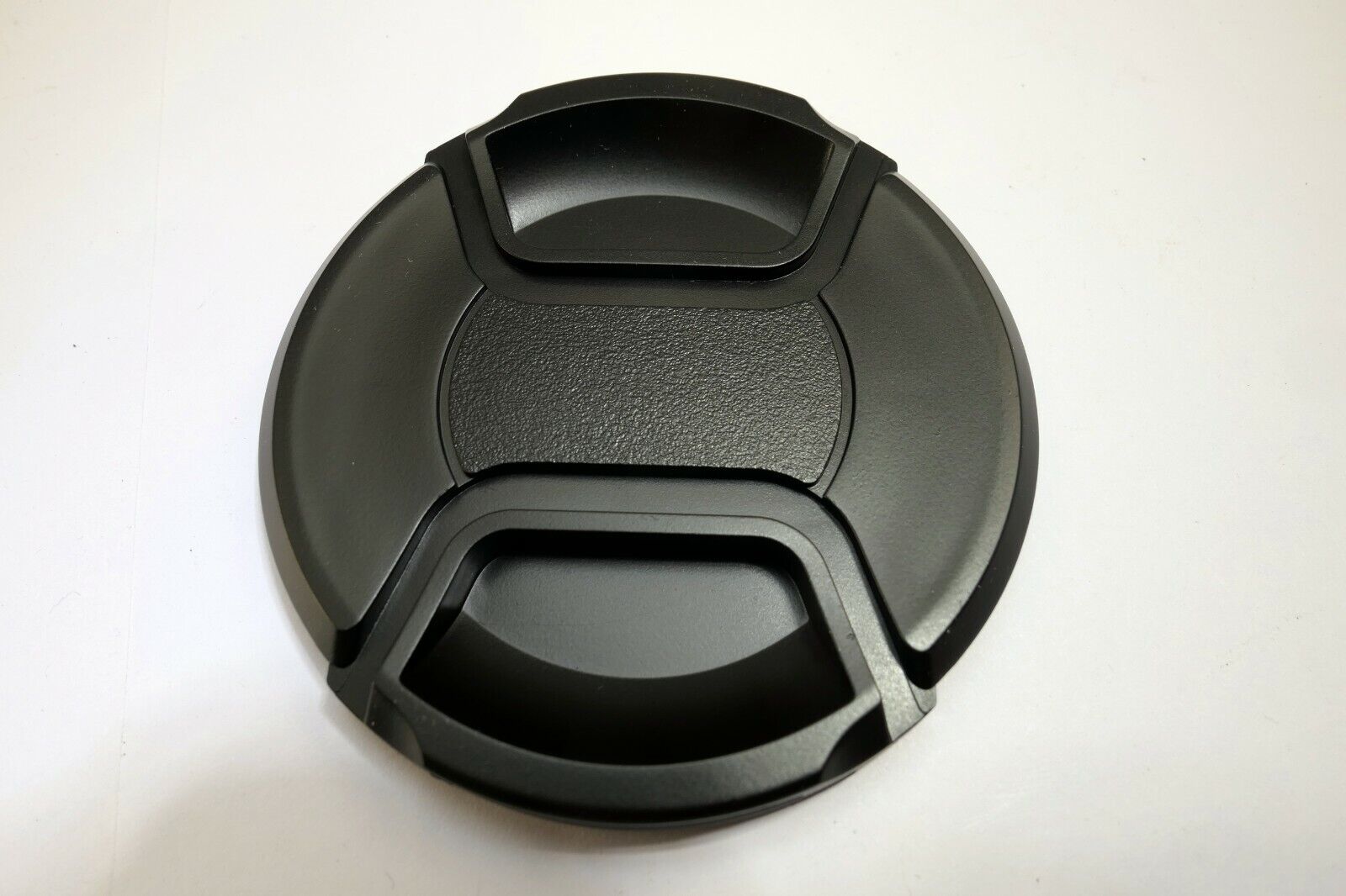 LC-72 72mm Lens Front Cap Snap on type  for 18-135mm 18-200mm black
