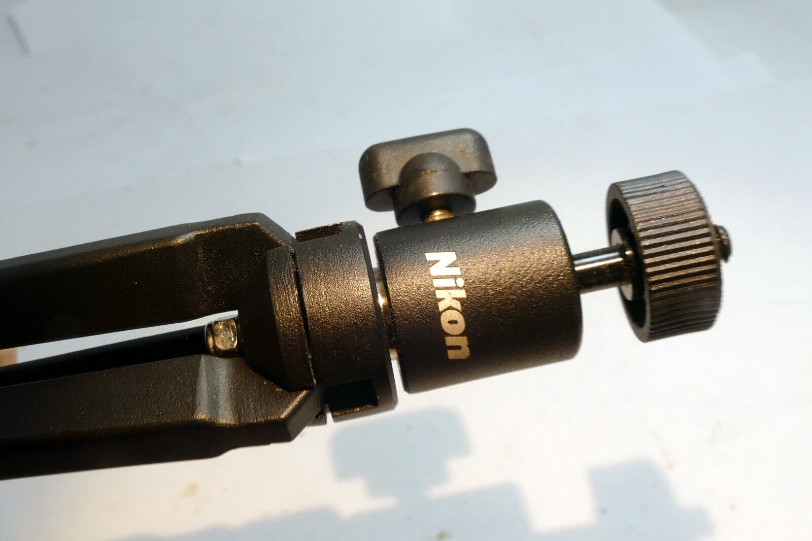 Nikon Table small folding Tripod w/ head  Coolpix Camera - Genuine OEM sturdy
