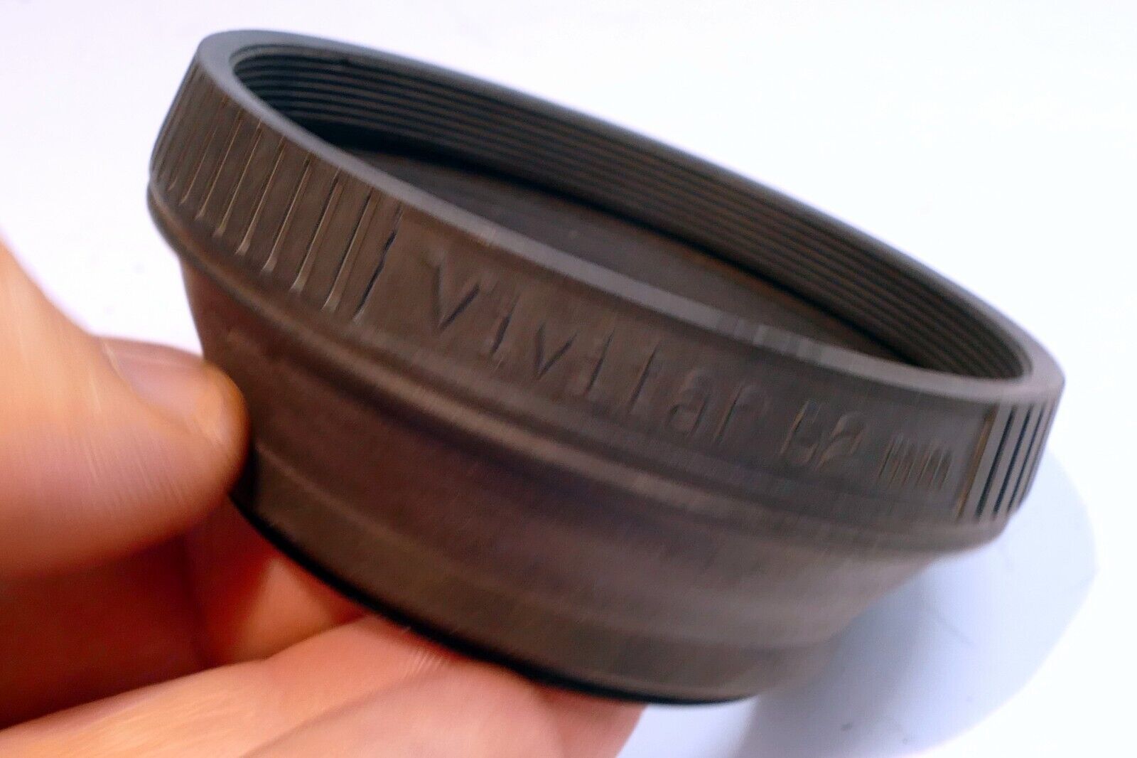 52mm Lens Hood Shade rubber threaded screw in for 50mm f1.4