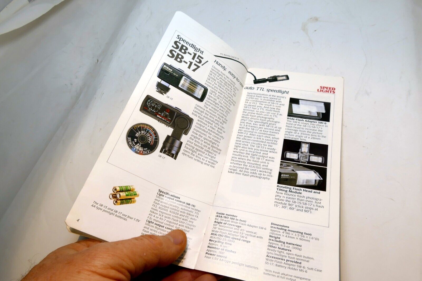 Nikon SB Speedlight Unit Brochure List SB-20 19 17 11 15 16A 14 18 21 flash