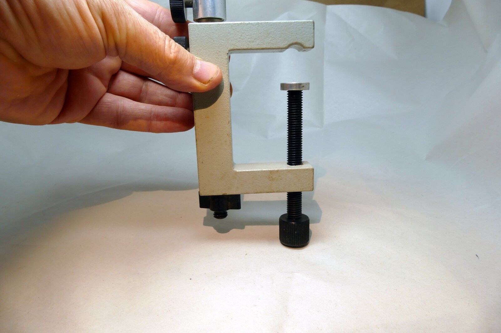 Susis Camera  Mini Pocket Travel Table-top Clamp Extendable Tripod made Germany