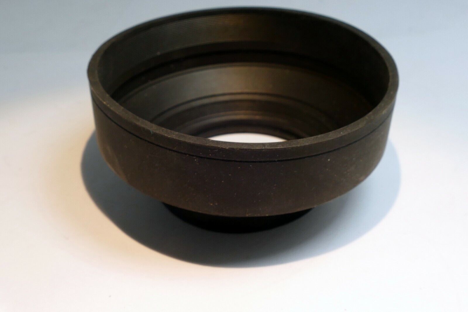 Slip on type Rubber Hood shade for  55mm rim ( parts missing metal ring)
