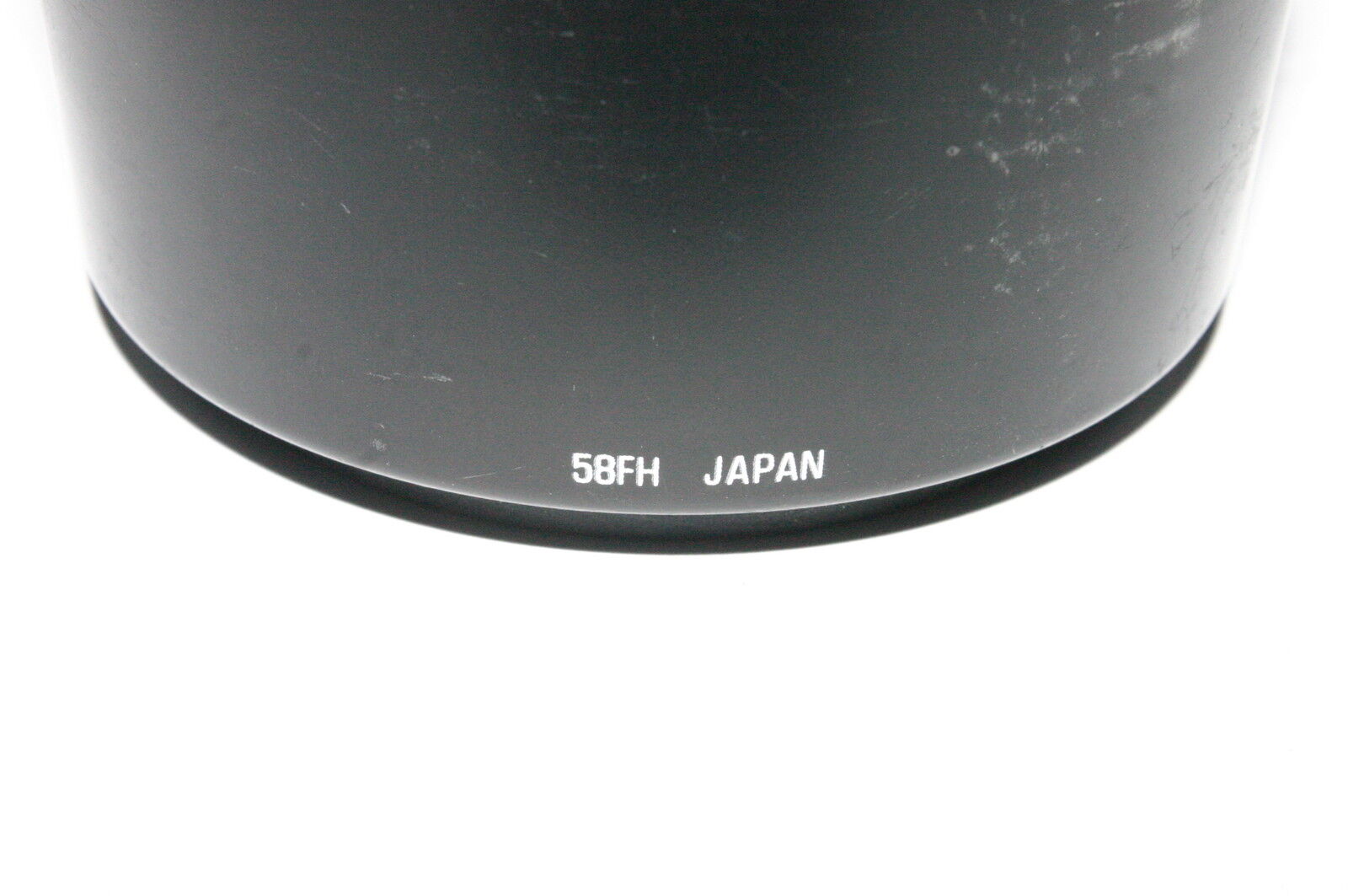 Original Tamron 58FH Lens Hood for 70-210mm f4-5.6 Adaptall AF zoom 7414059/60