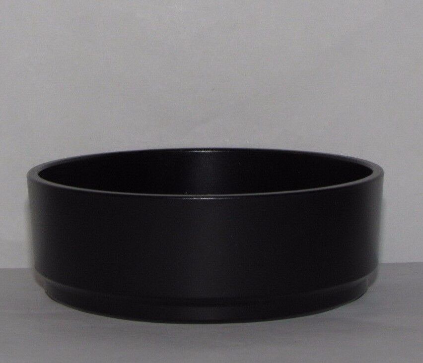 Used 64.5mm ID Twist on Lens Hood Unknown brand