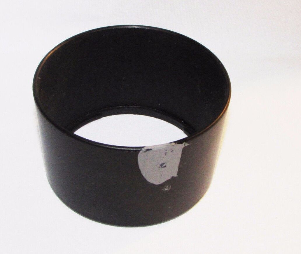 Used 69.3mm ID Lens Hood twist on unknown brand 70-300mm B01947