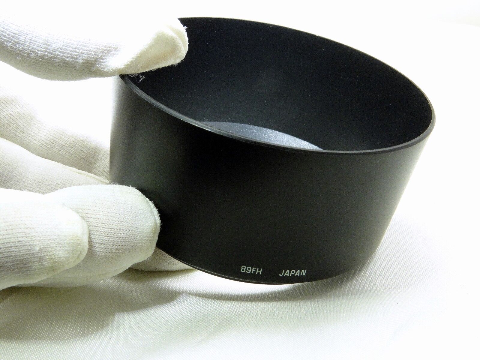 Tamron 89FH Lens Hood Shade EOM  for 90-300mm AF Genuine SP