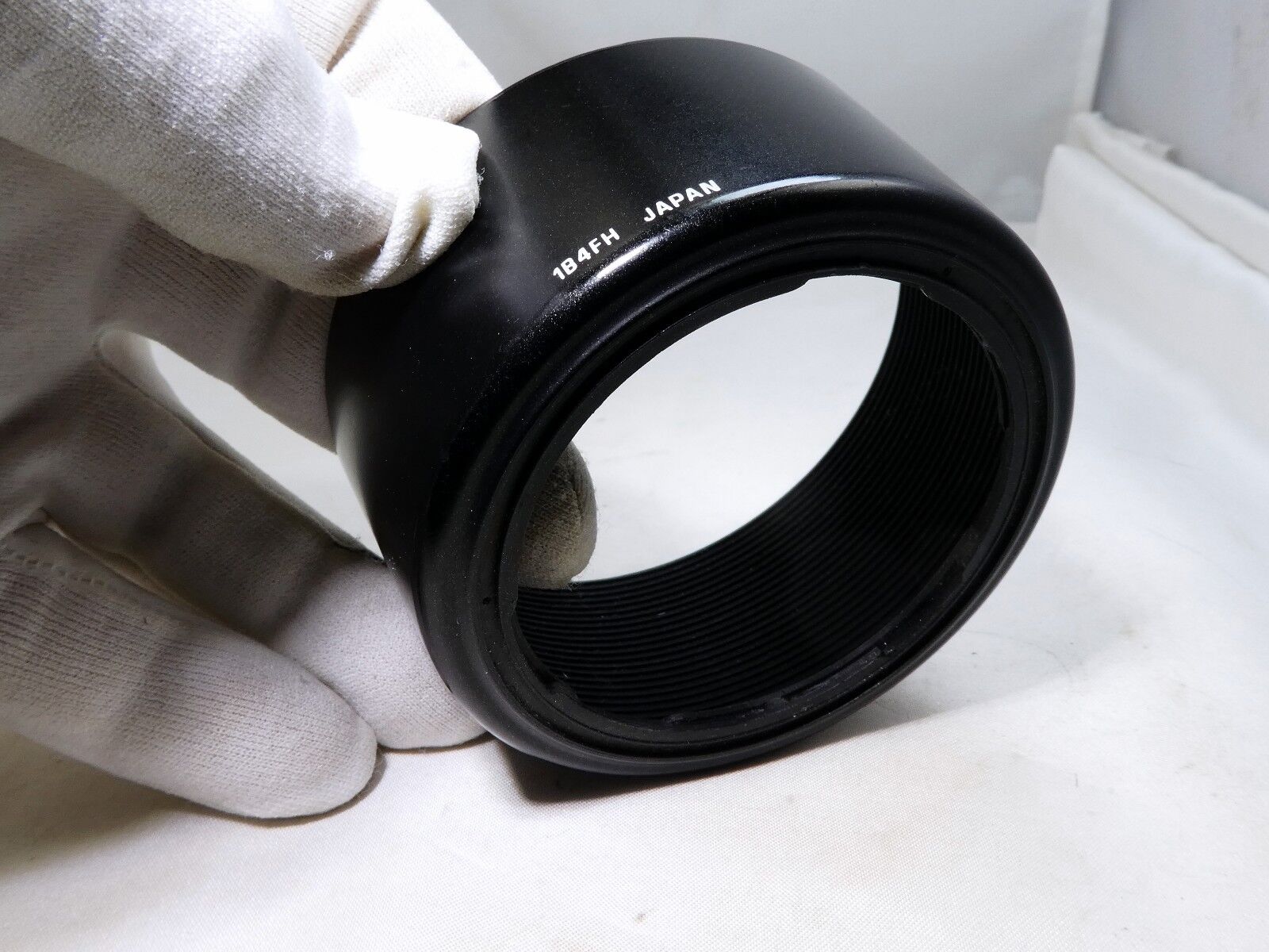 Tamron 1B4FH Plastic Lens Hood Shade for 58mm filter rim 70-300mm f4-5.6 AF LD