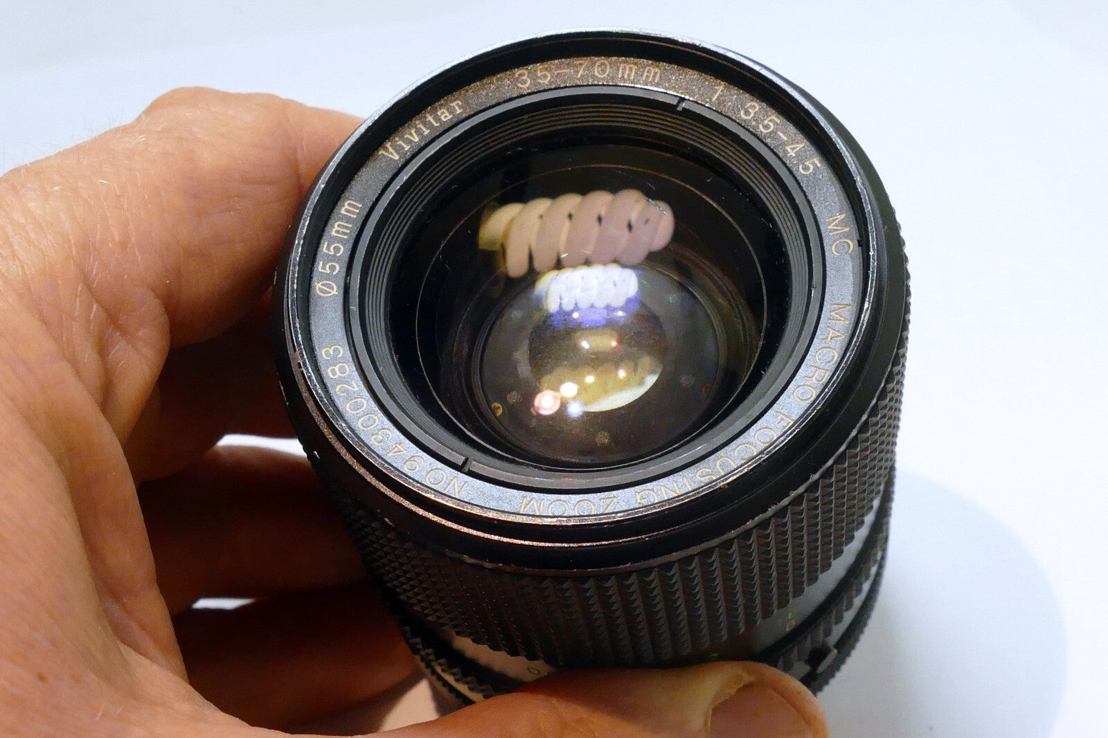 Lens for PARTS or REPAIR Vivitar 35-70mm f3.5-4.5 for OM - AS IS, not working