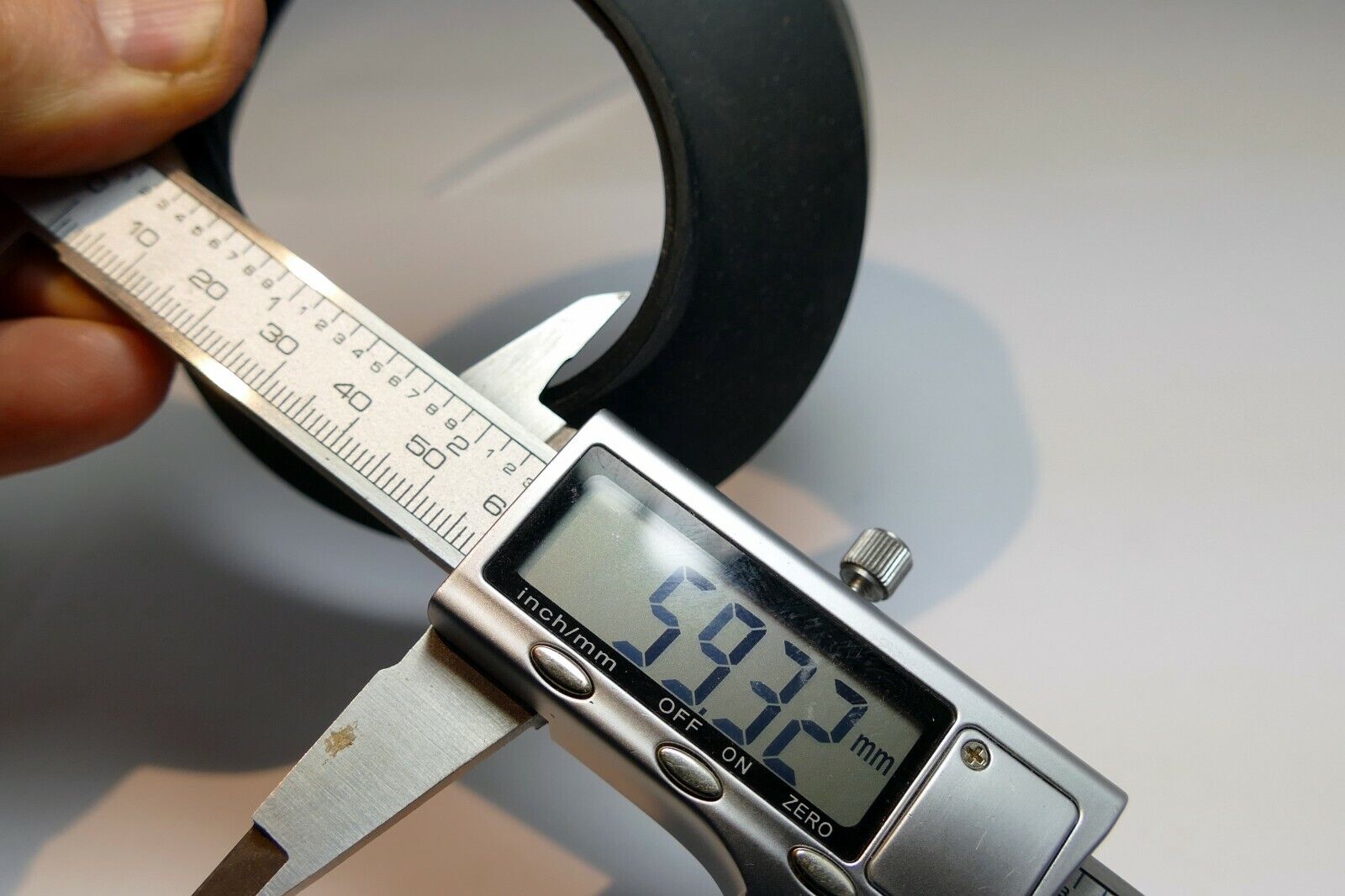 Rubber only for Lens Hood Shade 58mm (missing ring)