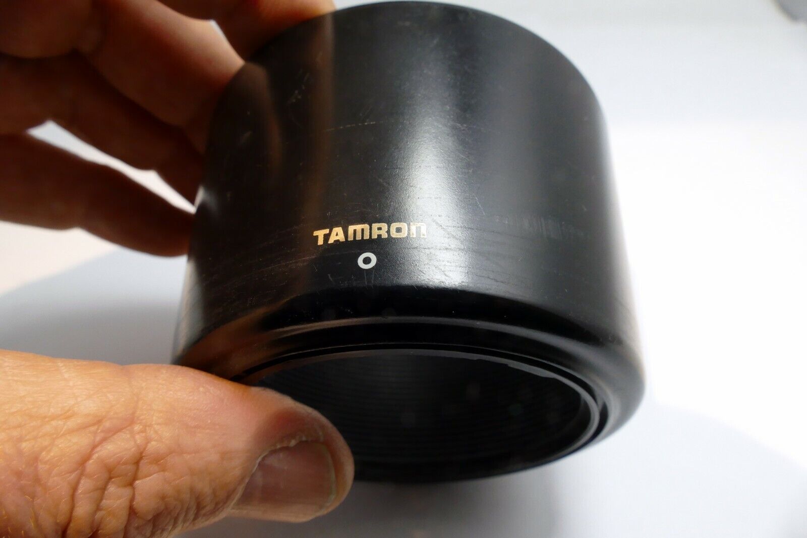 Tamron 1C6FH Camera Lens Hood Shade For AF 80-210mm f4.5-5.6 Genuine OEM