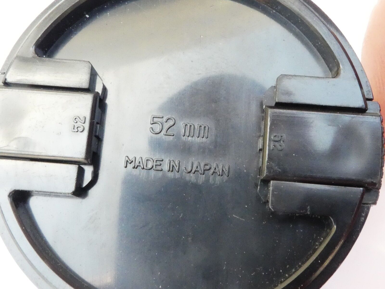 Sigma 52mm Front  Lens cap plastic snap on type