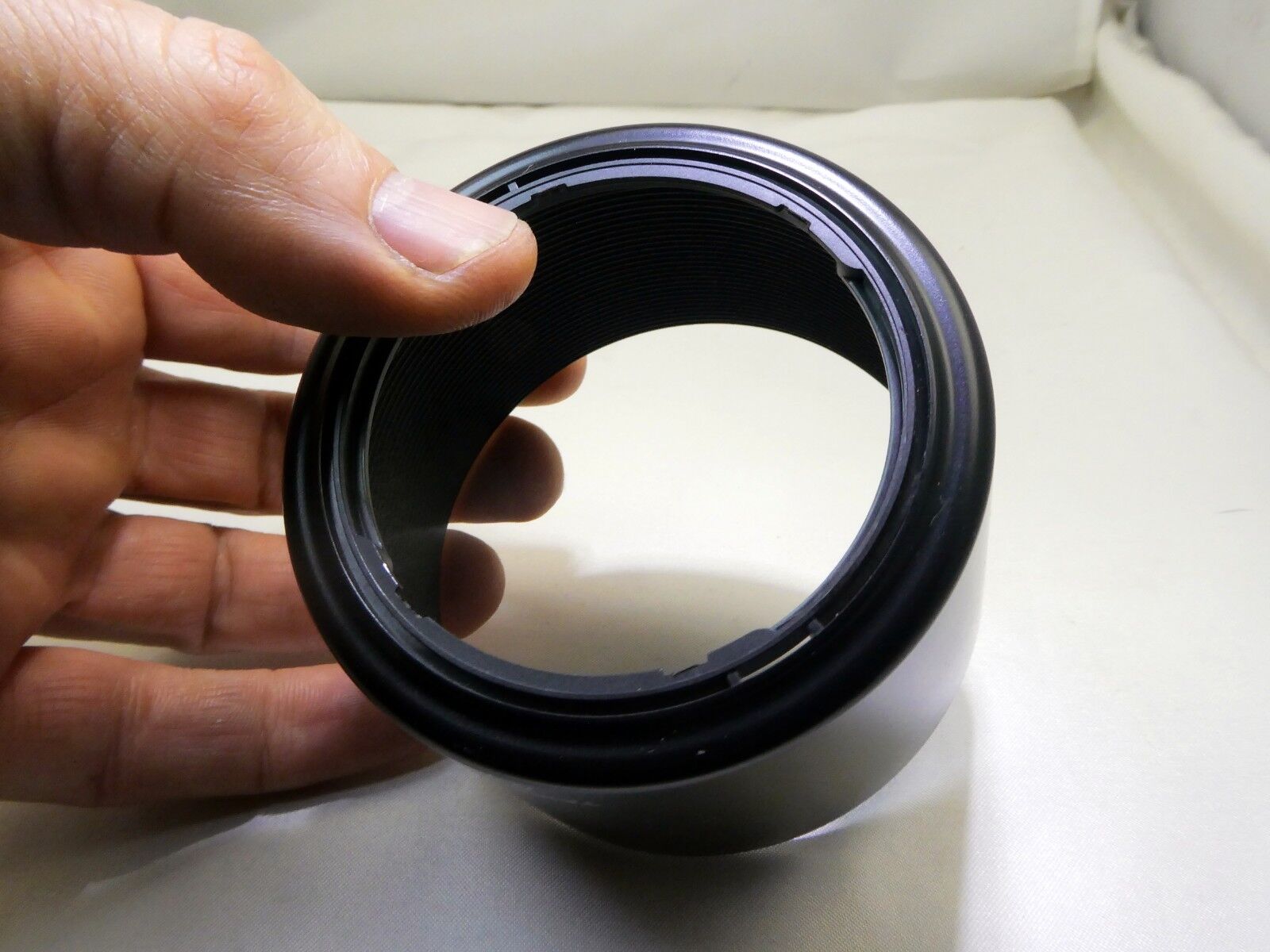 Tamron 1C6FH Camera Lens Hood Shade For AF 80-210mm f4.5-5.6 Genuine OEM