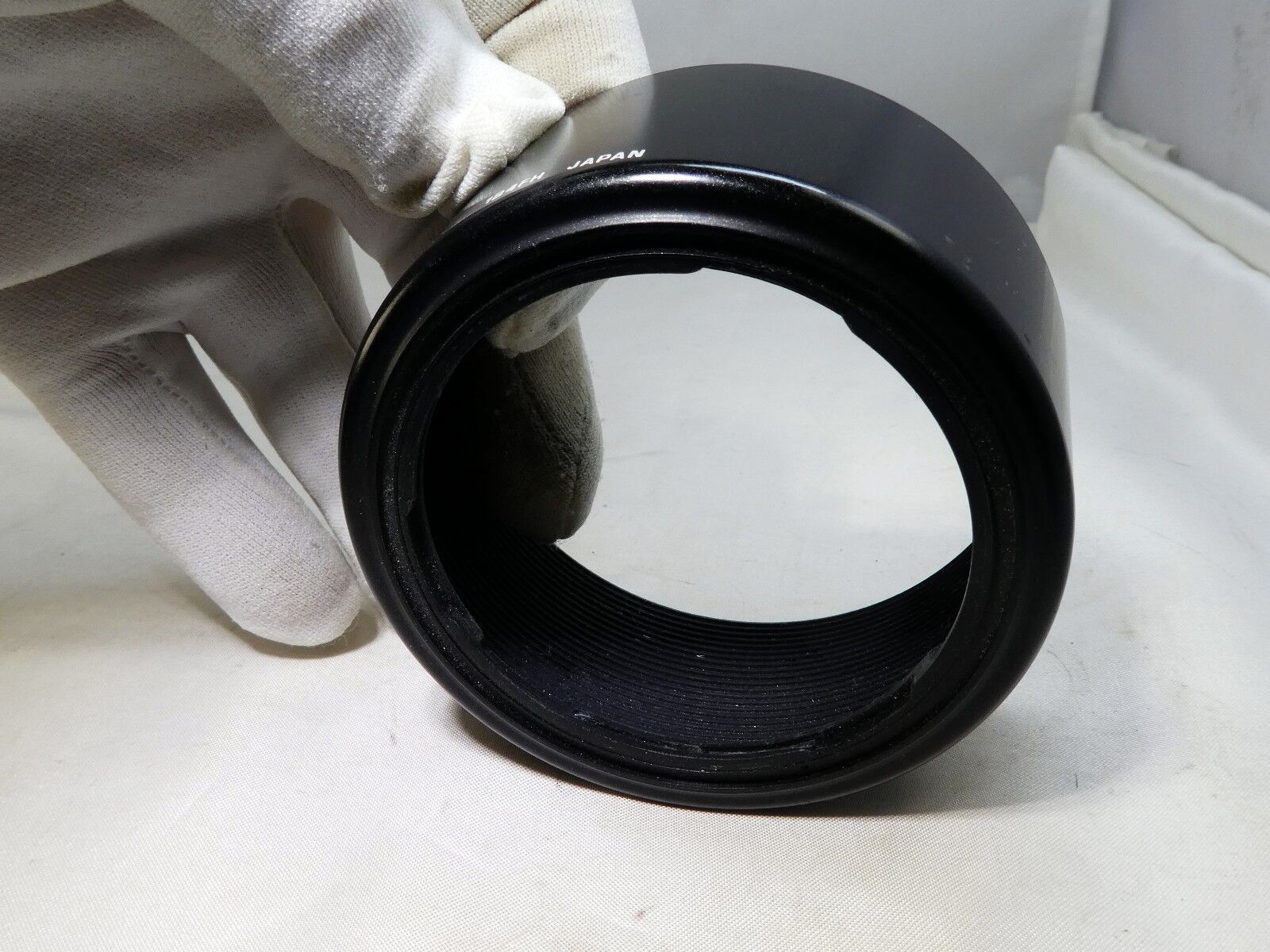 Tamron 1B4FH Plastic Lens Hood Shade for 58mm filter rim 70-300mm f4-5.6 AF LD