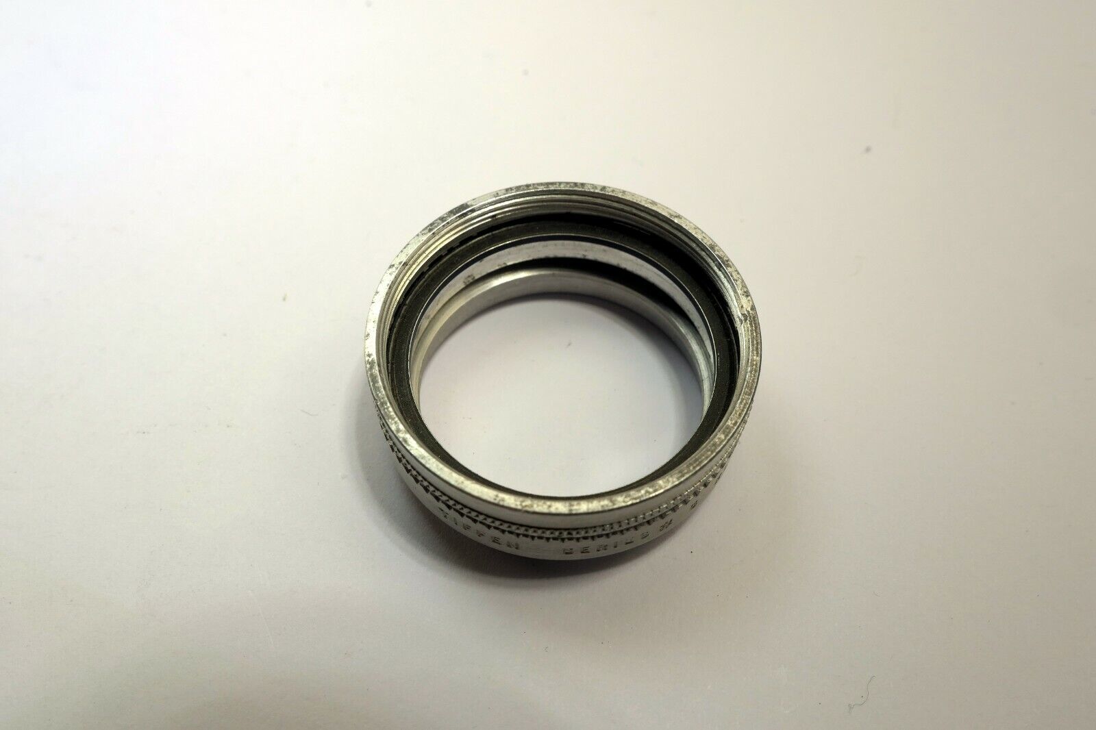 Tiffen series 5 V Adapter holder & Retaining ring for 33.5mm ID threaded rim