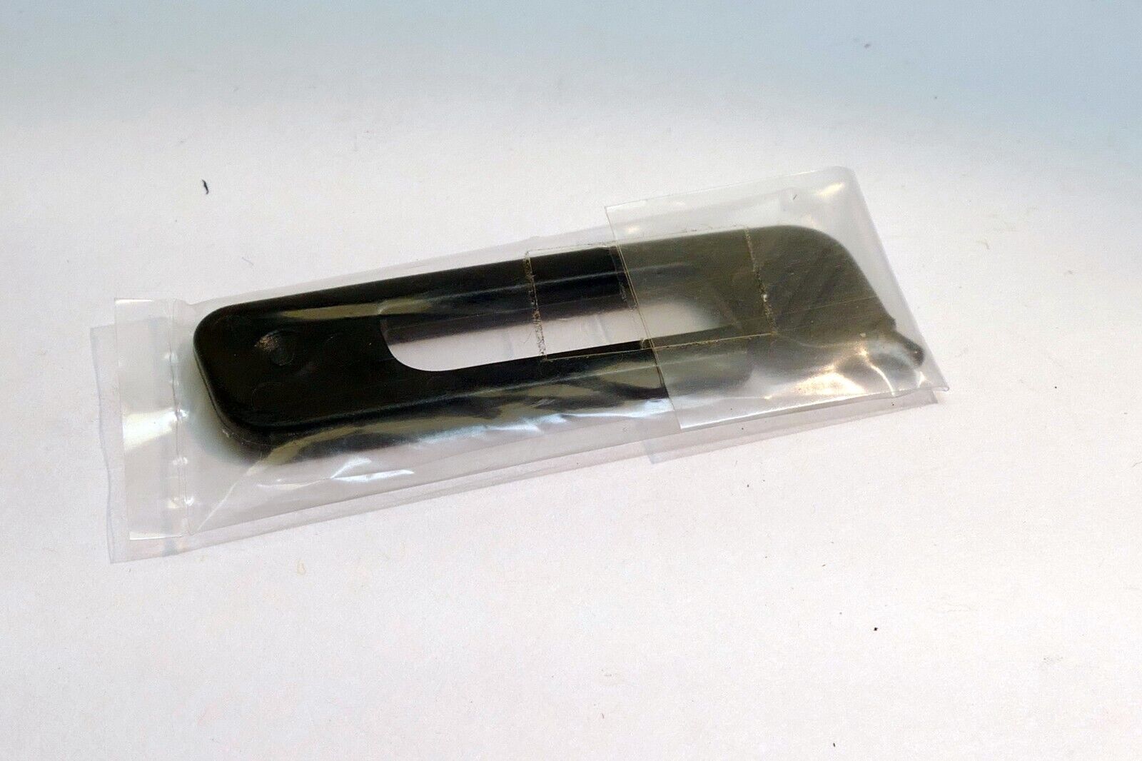 NIKON  COVER cap