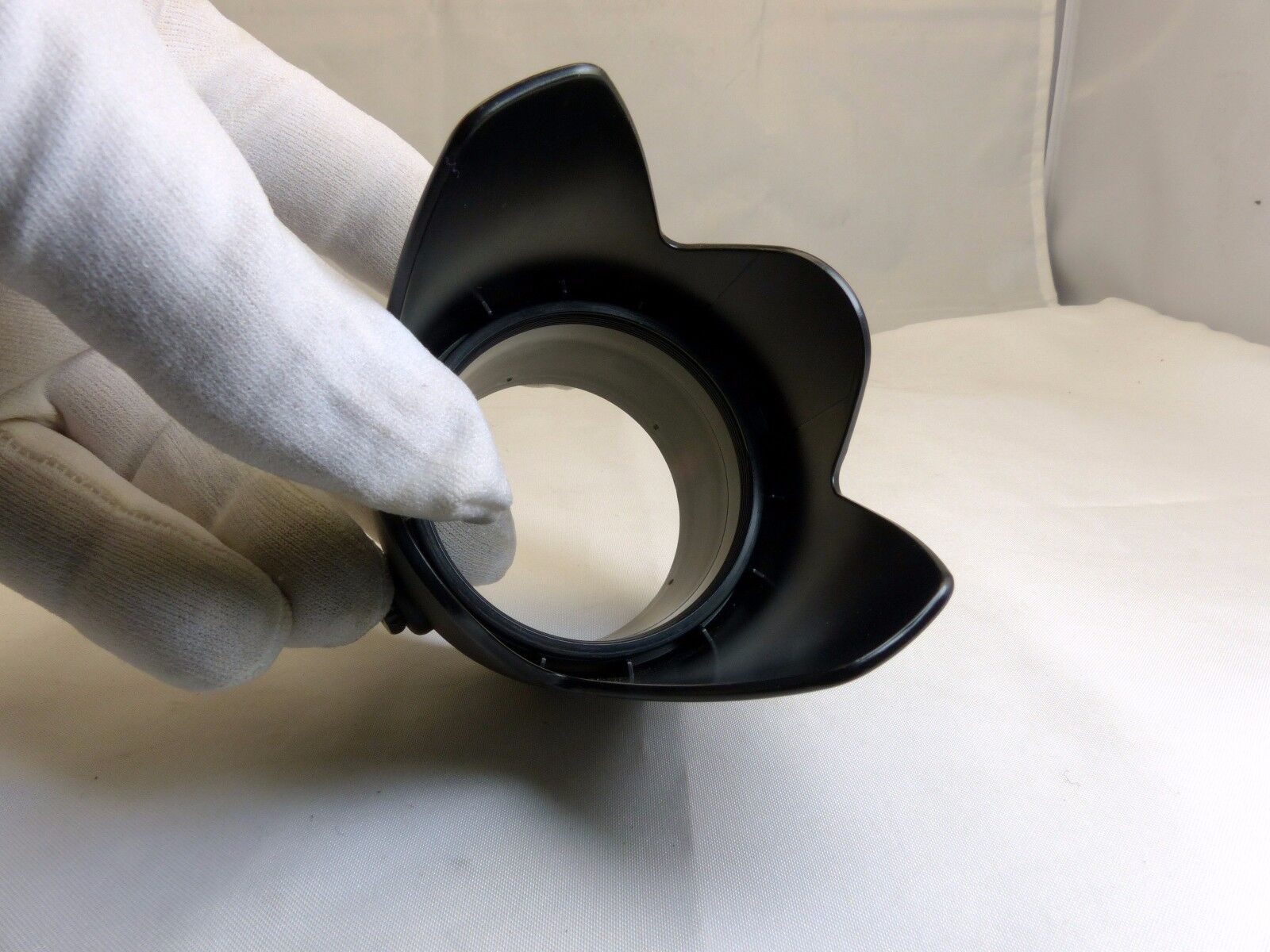 unknown brand 52.2mm Lens Hood B02026